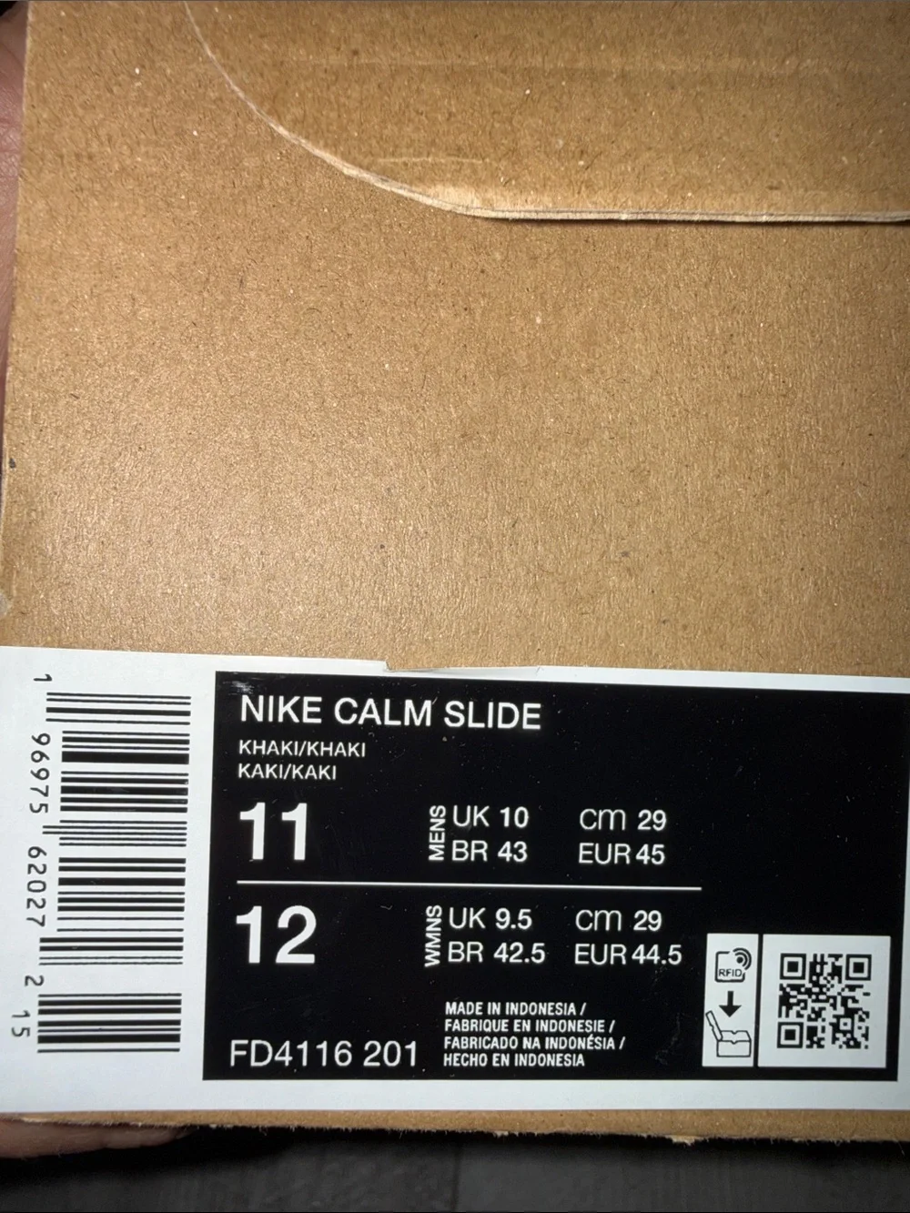 Nike simple slip
